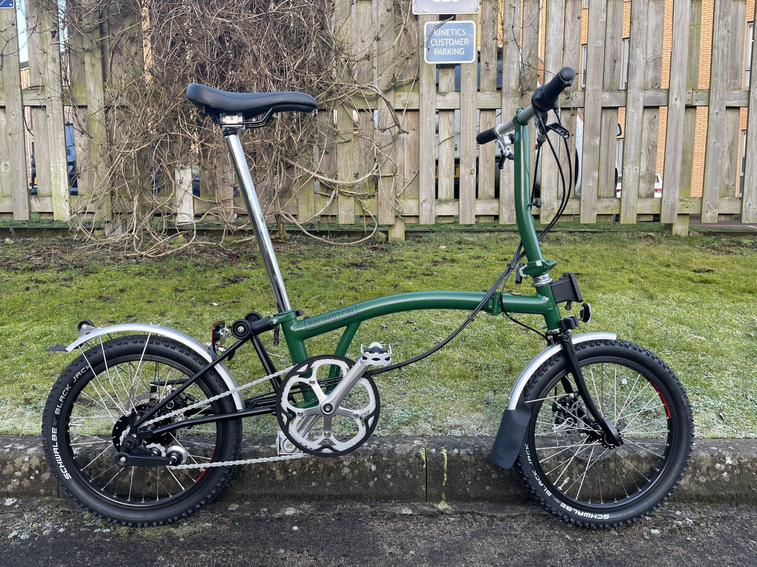 18″ Knobbly Tyre Rohloff Brompton – Kinetics